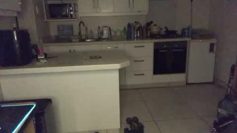 Snapshot of gingerboy_69 chatting on 09/16/25, 11:17 Jay online show from 09/16/25, 11:17