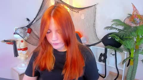 gingerr_pie online show from 11/12/25, 07:03