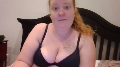 Snapshot of gingersnapssxx chatting on 07/20/26, 04:38 gingersnapssxx online show from 07/20/26, 04:38