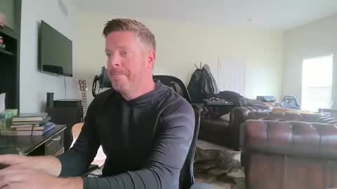 Snapshot of gingerzaddy chatting on 11/02/25, 05:15 gingerzaddy online show from 11/02/25, 05:15