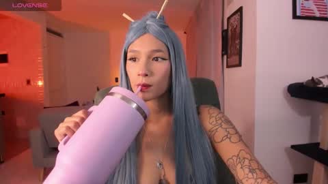 Snapshot of ginnaaaa_ chatting on 05/01/26, 12:48 Ginnaa online show from 05/01/26, 12:48