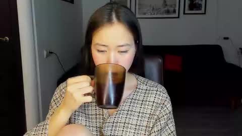 Ginny online show from 02/23/25, 07:38