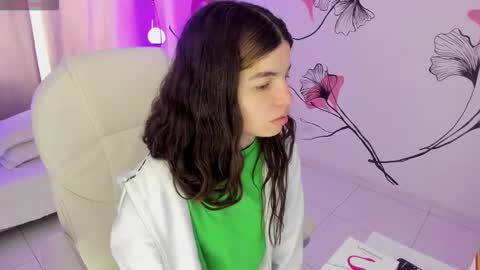 Kendall online show from 01/18/26, 01:04