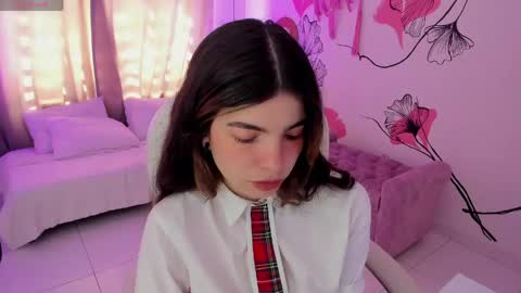 Snapshot of ginnywett chatting on 05/08/26, 02:55 Kendall online show from 05/08/26, 02:55