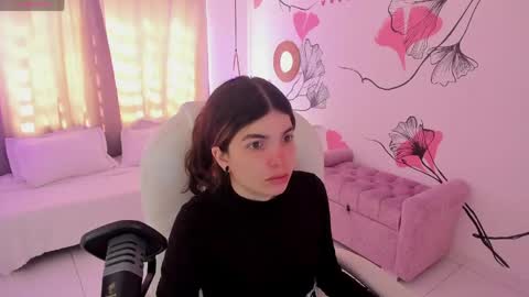 Snapshot of ginnywett chatting on 05/15/26, 02:24 Kendall online show from 05/15/26, 02:24