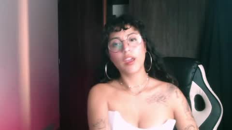 Snapshot of giny_bean chatting on 05/26/26, 03:13 giny_bean online show from 05/26/26, 03:13