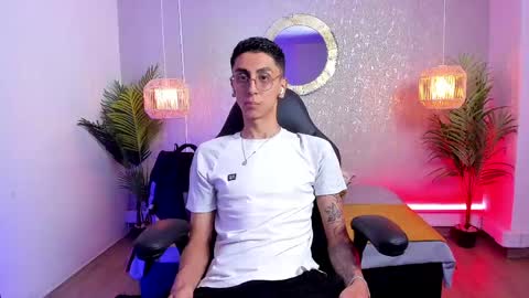 Gio Carangi online show from 04/28/26, 03:22