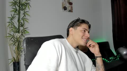 GioRusso online show from 01/23/25, 05:42