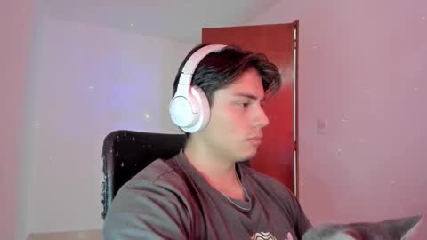 GioRusso online show from 09/30/25, 06:13