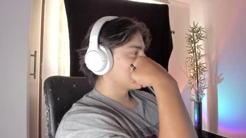 GioRusso online show from 04/30/26, 04:46