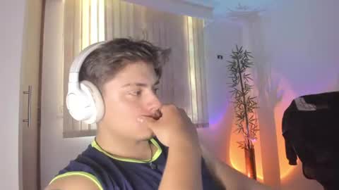 Snapshot of gio_russo chatting on 07/29/26, 06:17 GioRusso online show from 07/29/26, 06:17