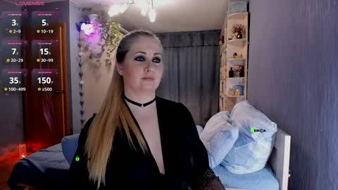  Lana  online show from 01/04/25, 02:56