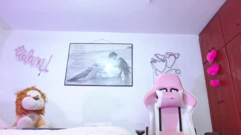 giorgina_montiere online show from 02/19/26, 11:34