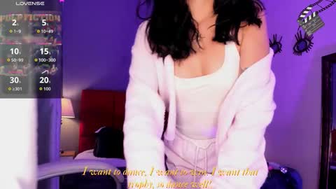 Giovanna  online show from 10/22/25, 06:24