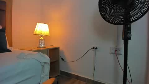 G I S E P L A online show from 03/04/25, 10:27