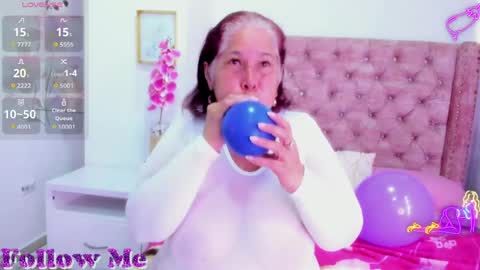 Snapshot of girl_amada chatting on 05/14/26, 03:19 Girl Amada online show from 05/14/26, 03:19