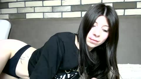 Snapshot of girl_cute007 chatting on 07/01/26, 08:08 girl_cute007 online show from 07/01/26, 08:08