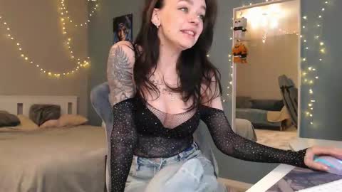 Secret online show from 02/28/25, 01:58