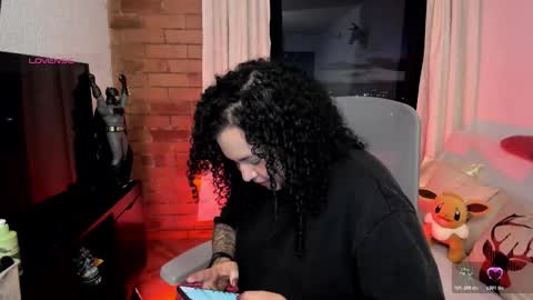 girl_inline online show from 01/14/26, 11:42