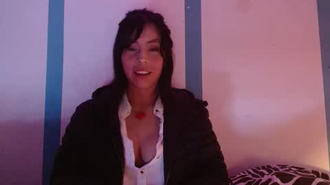 Alejandra online show from 09/24/25, 06:17