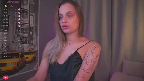 Kate online show from 11/28/25, 07:27