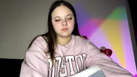 Snapshot of girl_shy07 chatting on 02/10/26, 07:07 girl_shy07 online show from 02/10/26, 07:07