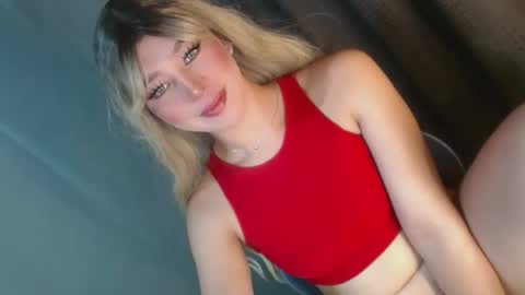 Snapshot of girlcock_8 chatting on 02/15/26, 05:26 highskoolfucker online show from 02/15/26, 05:26