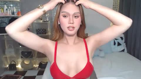 GirlfriendMaxene online show from 12/17/24, 05:58