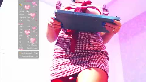 Snapshot of girlghost_ chatting on 02/19/26, 01:23 GhostG online show from 02/19/26, 01:23