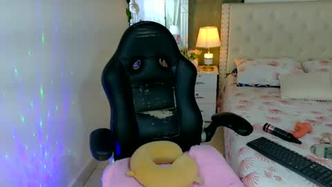 Ariana Sophia.  online show from 09/24/25, 02:59