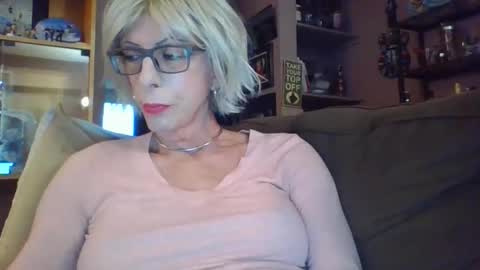 Girlinrock online show from 04/02/26, 01:03