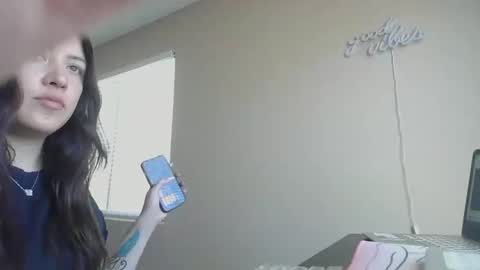 Jasmine online show from 05/06/26, 05:51