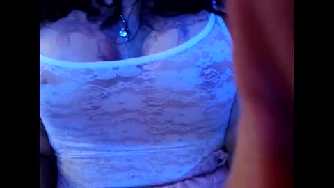 girls227445638252 online show from 02/03/25, 10:14