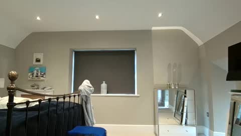 girlsandbikes online show from 12/03/24, 12:06