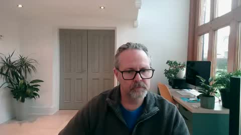 girlsandbikes online show from 12/12/24, 12:12