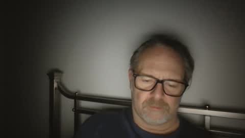 girlsandbikes online show from 01/22/25, 12:38