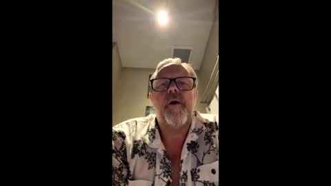 girlsandbikes online show from 02/23/26, 04:04