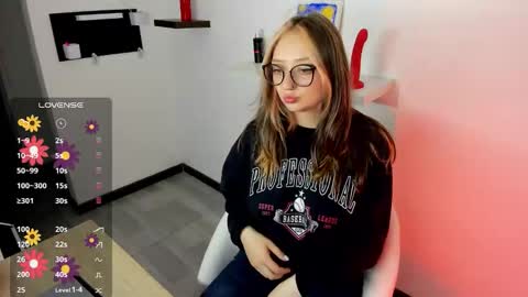 Maze    Thumbs up online show from 11/03/25, 11:37