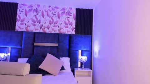     online show from 02/02/25, 08:57