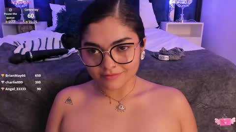     online show from 03/01/25, 12:45