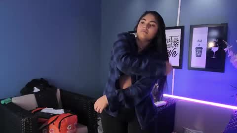     online show from 03/04/25, 07:54