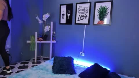     online show from 03/10/26, 10:53