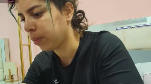 Gisell online show from 01/06/26, 12:09