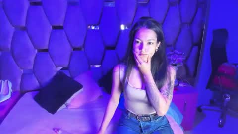 gisell_squirt online show from 10/31/25, 12:06