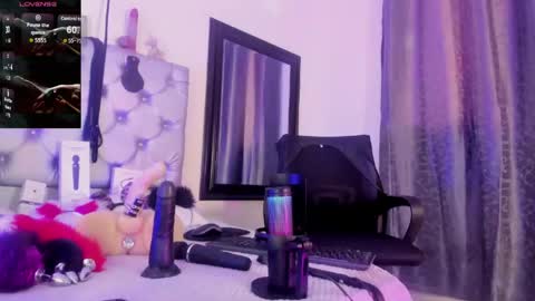 gisell taylor online show from 06/03/26, 12:08