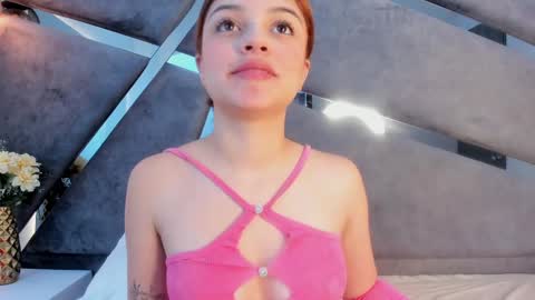 Giselle  online show from 11/01/25, 08:44