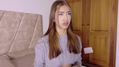 giselleclair online show from 11/27/25, 04:03