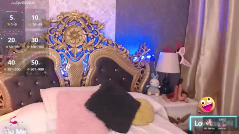 GiselleNoah online show from 11/16/25, 11:49