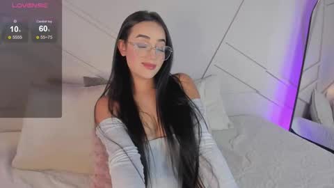 Snapshot of gisellepalmer_88 chatting on 01/05/26, 07:17 GisellePalmer online show from 01/05/26, 07:17