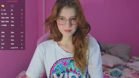 Snapshot of giseselle chatting on 05/01/26, 03:49 giselle online show from 05/01/26, 03:49